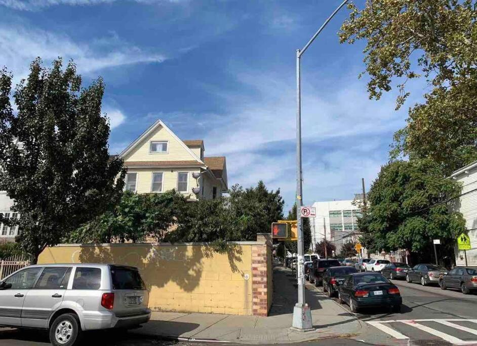 *Private* Studio 5 Minutes From Lga/ Us Open Нью-Йорк Экстерьер фото